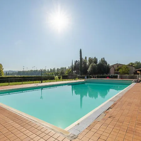 Apartment Gorgeous In