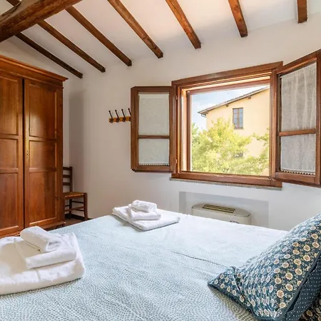 Apartment Gorgeous In *