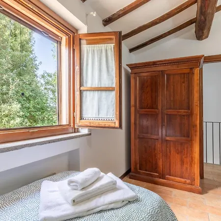 Apartment Gorgeous In *