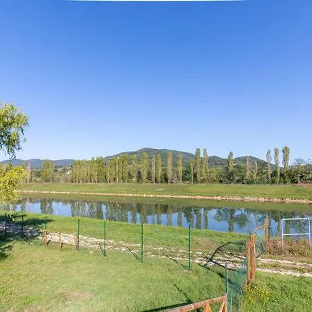 Gorgeous In * Montone (Umbria)